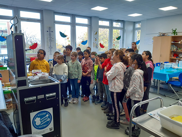 Kochevent - Film über Hygiene beim Kochen.jpg