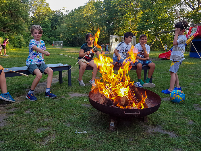 20230612_201357_1600x1200_72ppi.jpg