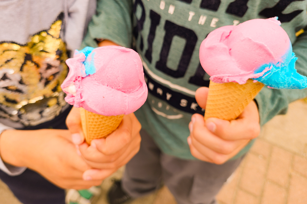 Das Eis sieht sehr lecker aus.